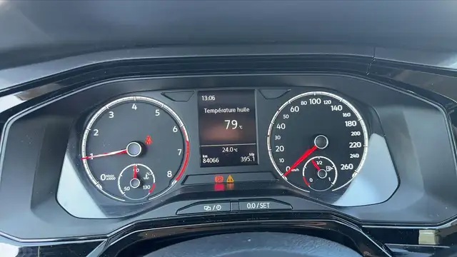 Volkswagen Polo view 12