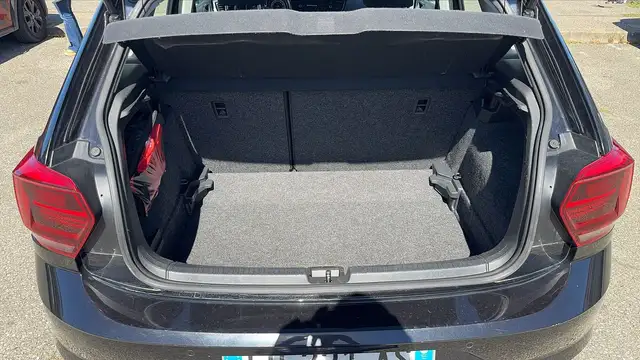 Volkswagen Polo view 14