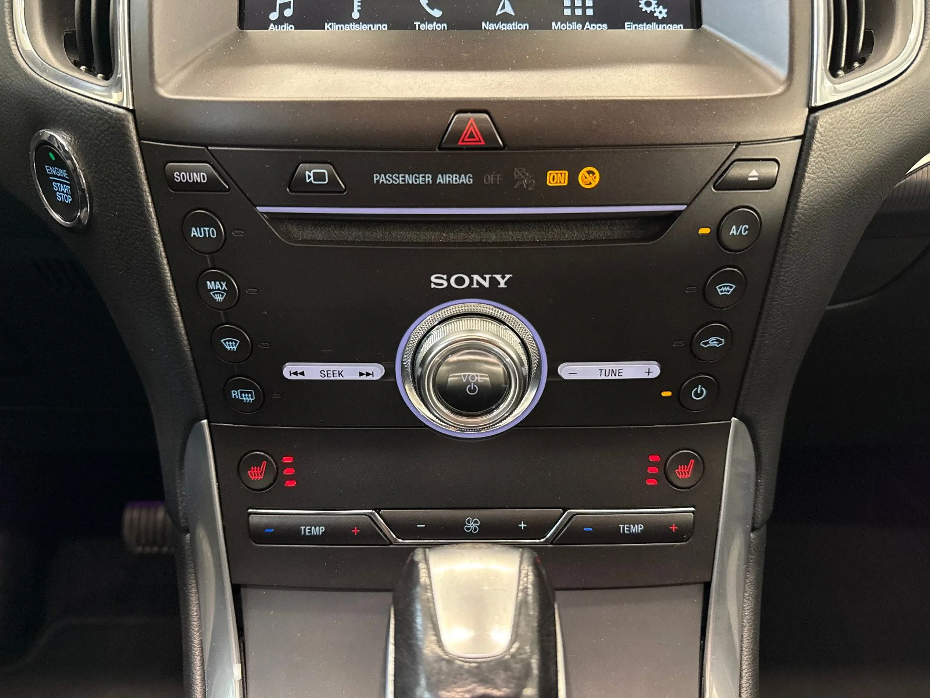 Ford Galaxy Titanium 5 J.GARANTIE 7 SITZ AHK PANO LED — photo 9