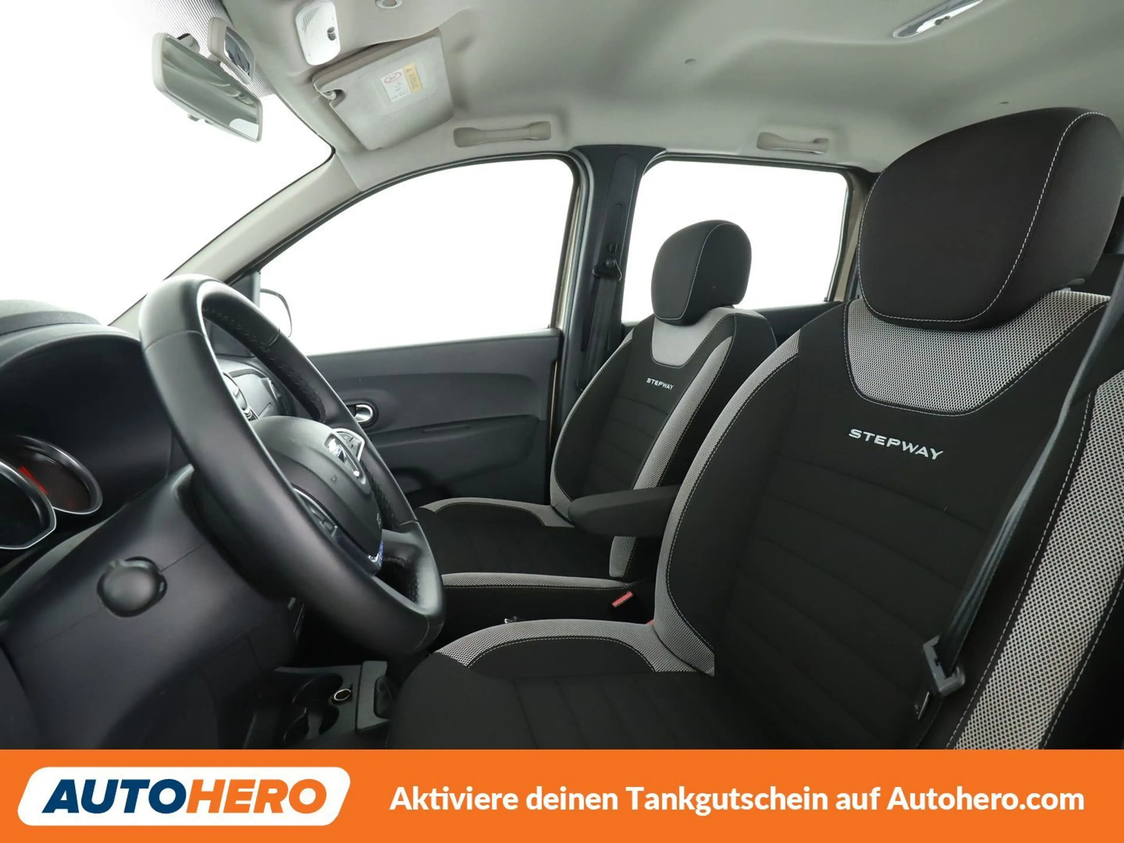 Dacia Lodgy 1.3 TCe Stepway Plus — photo 10