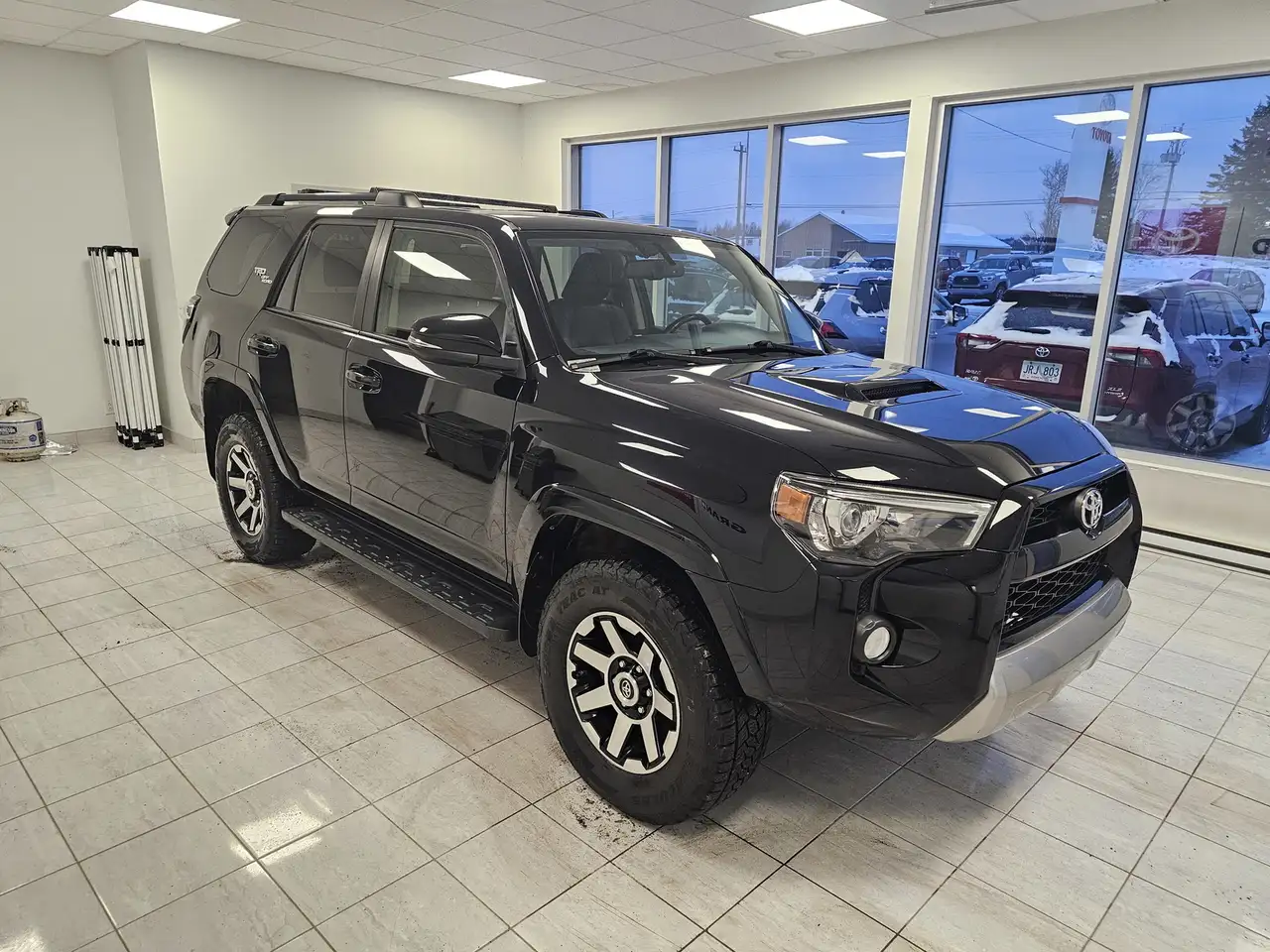 Toyota 4-Runner снимка Toyota 4-Runner