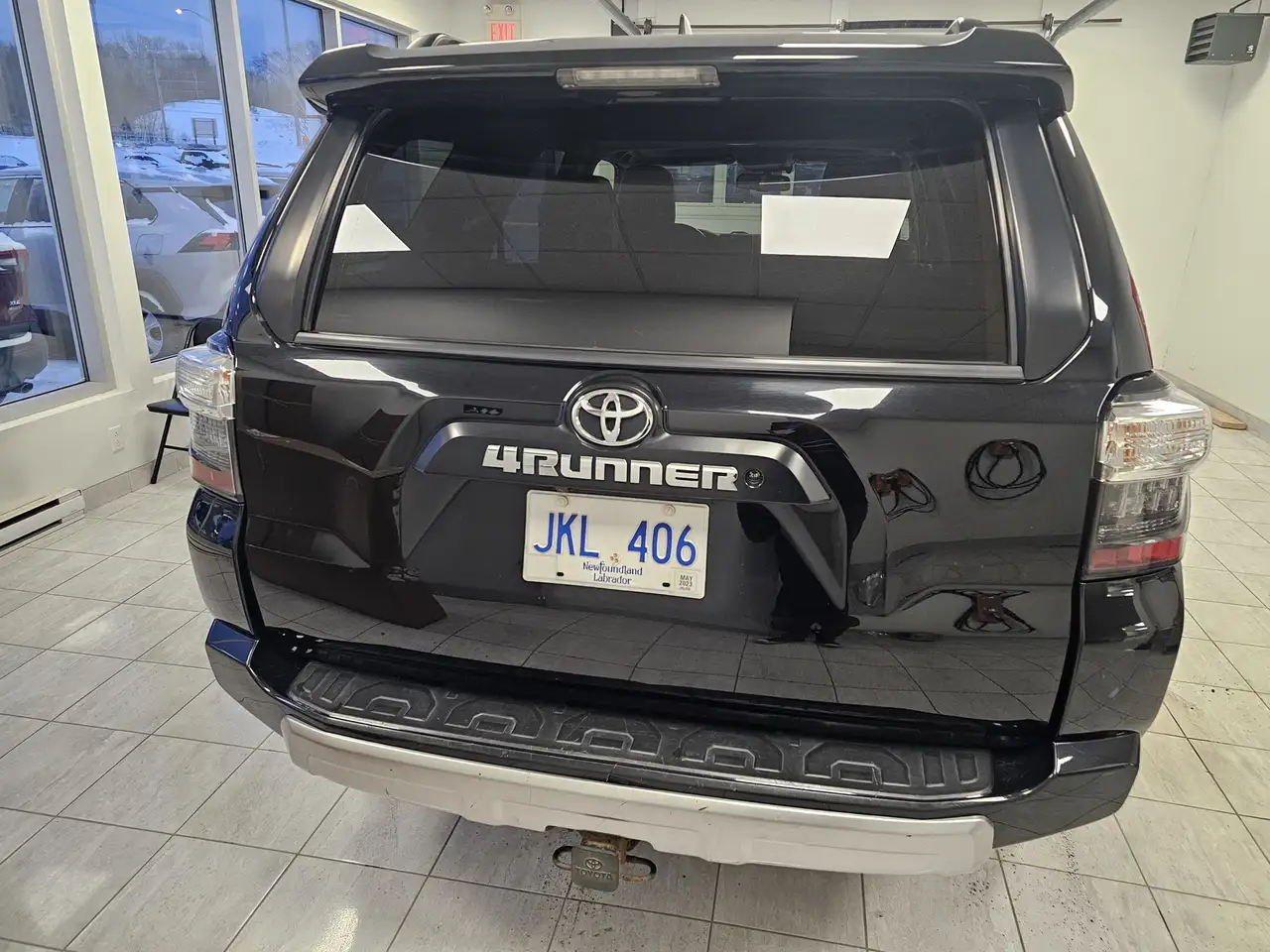 Toyota 4-Runner снимка Toyota 4-Runner