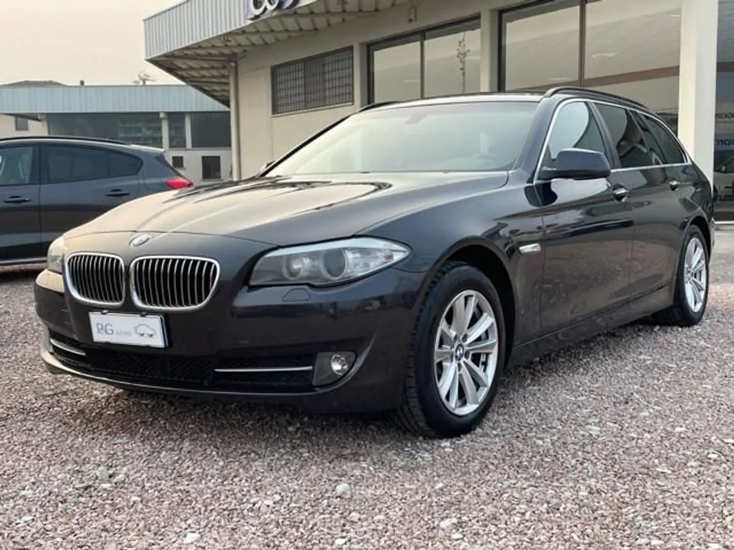 BMW 525 d xDrive Touring Business Gris - 1
