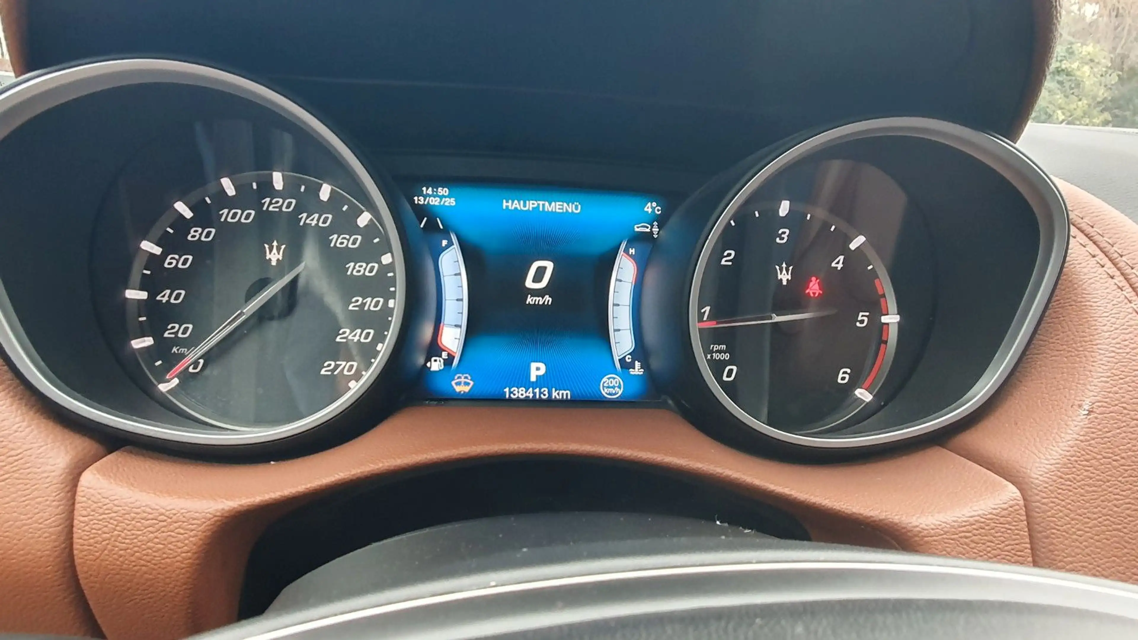 Maserati Levante Diesel,Kamera 360,Keyless, Luftfeder — photo 10