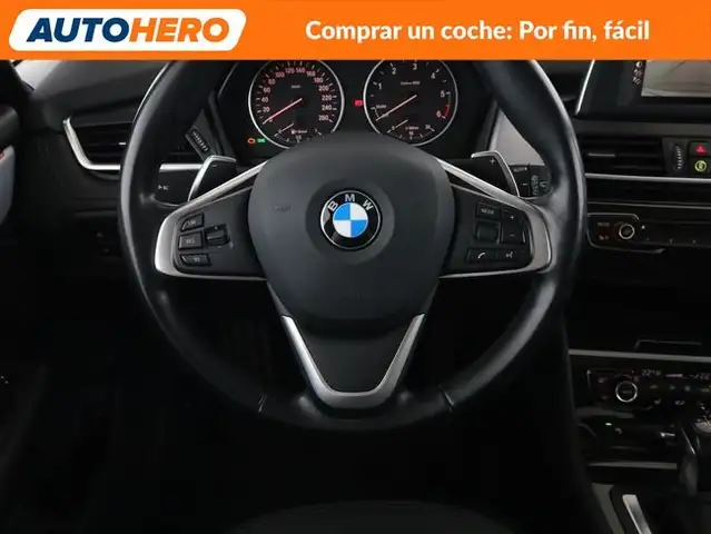 BMW 2 Series view 26