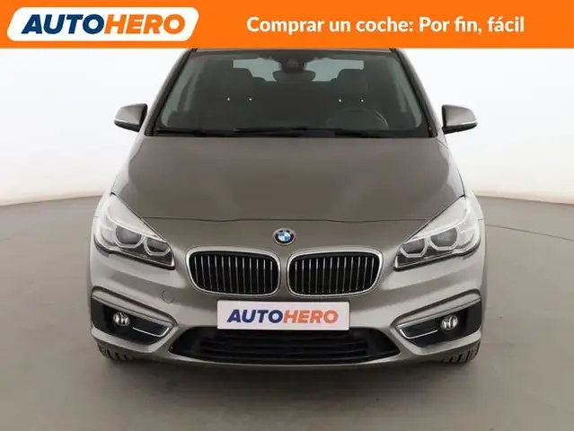 BMW 2 Series view 9