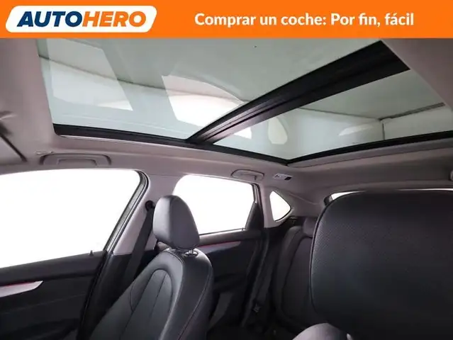 BMW 2 Series view 20