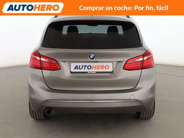 BMW 2 Series view 5