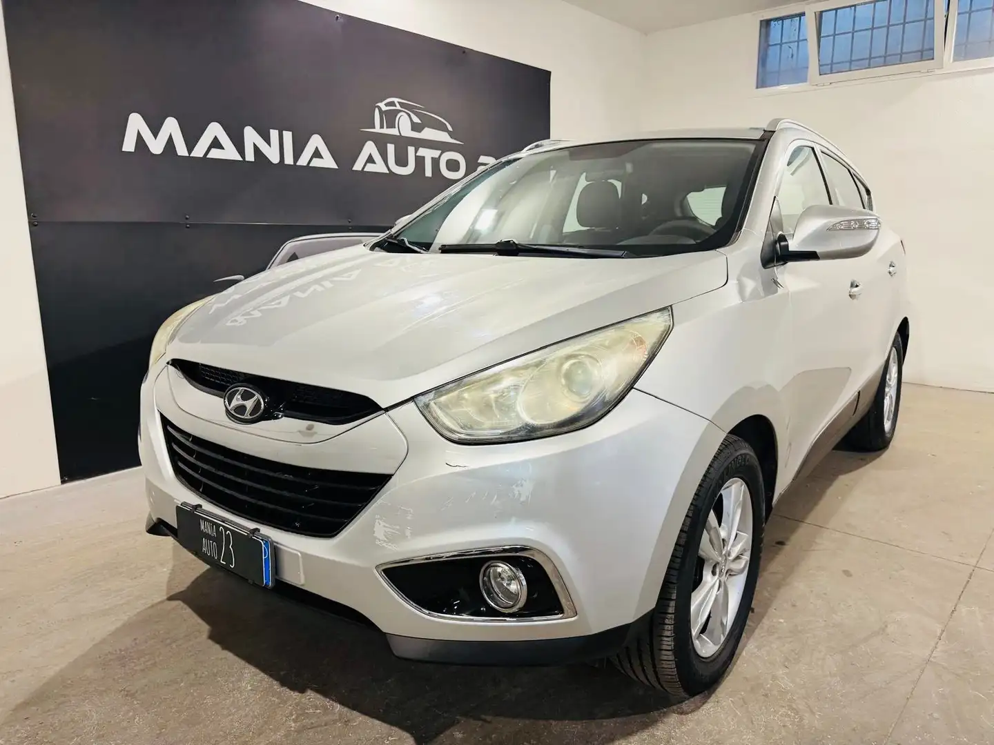 Hyundai iX35 ix35 1.7 crdi Xpossible 115cv 2wd Zilver - 1
