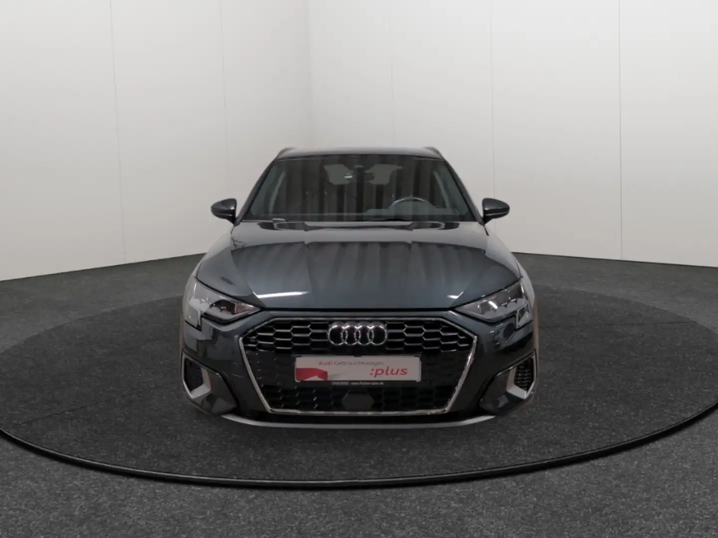 Audi A3 Sportback 35TFSI Advanced LED Navi SHZ GRA PDC Grau - 2