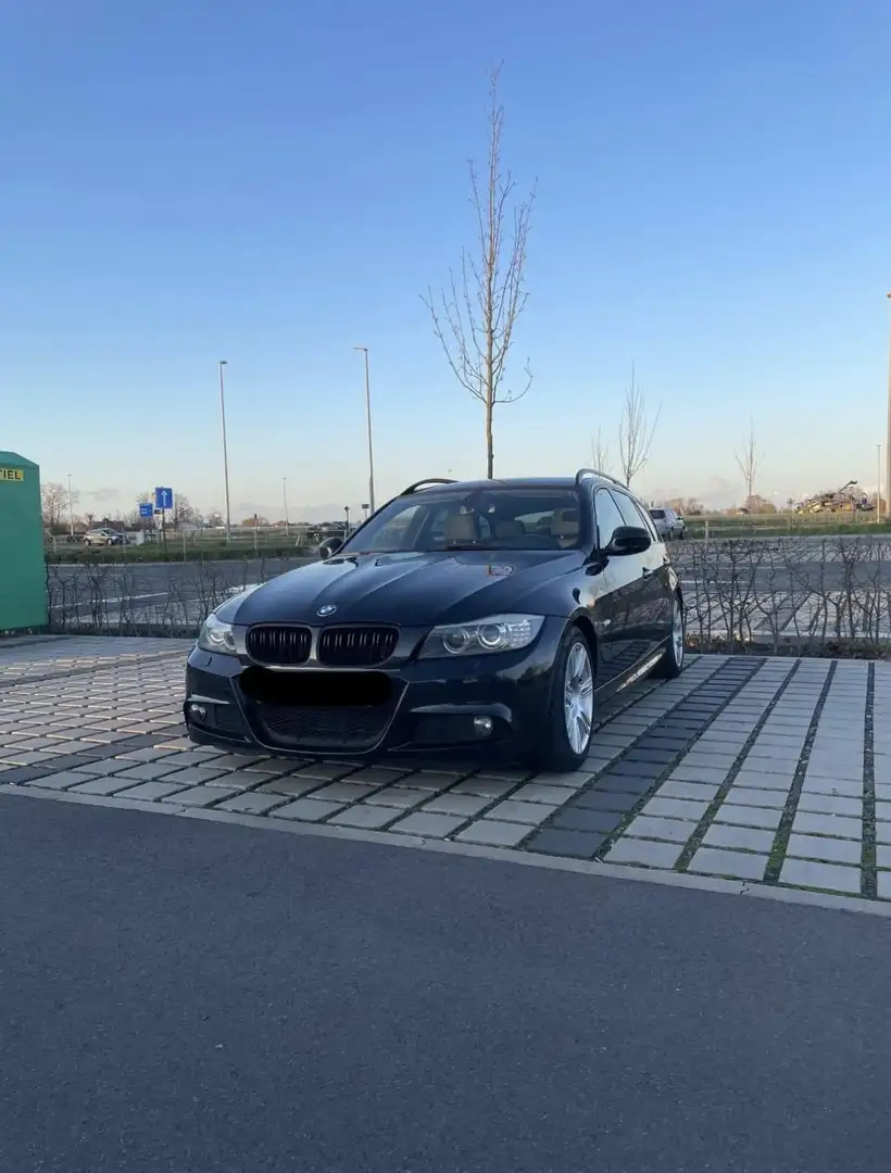 BMW 318 318i Touring - 1