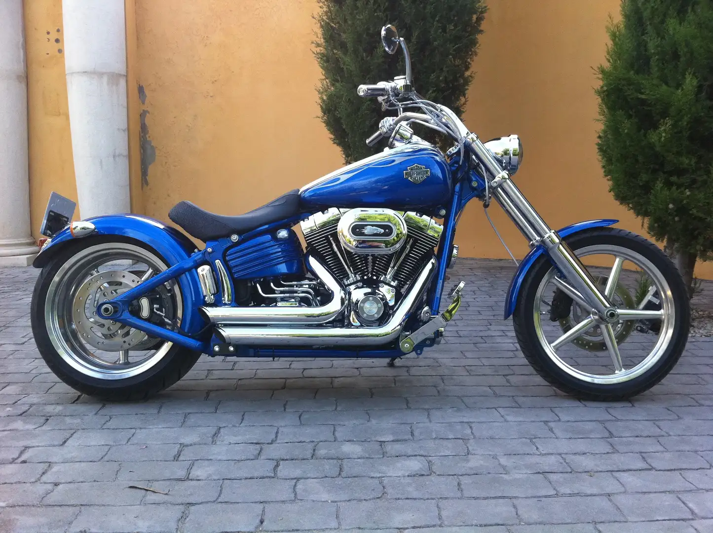 Harley-Davidson Rocker C Edition C , EU Version Blau - 1