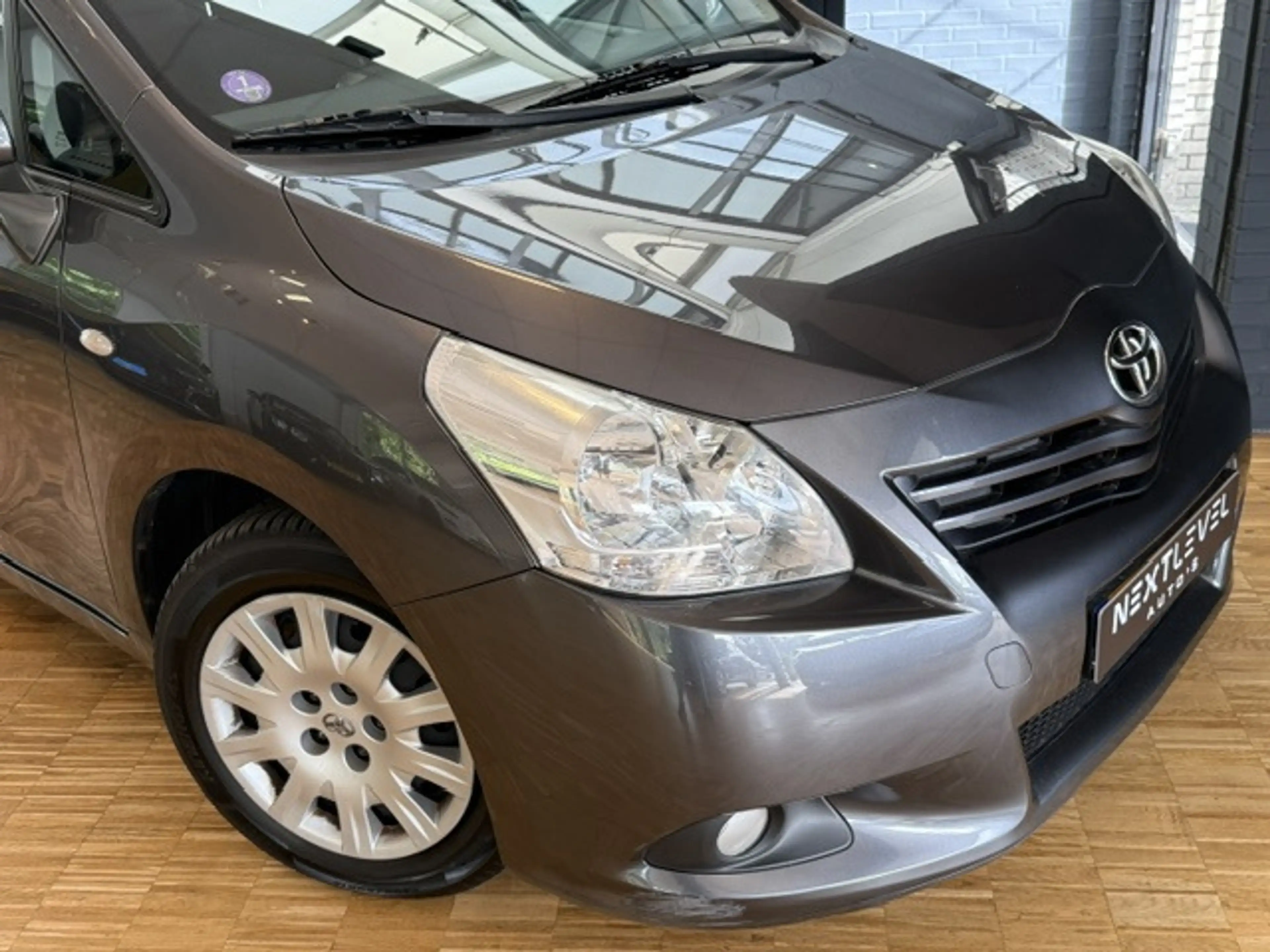 Toyota Verso 1.8 VVT-i Business 7p. Automaat Cruise Dealeronder — photo 11