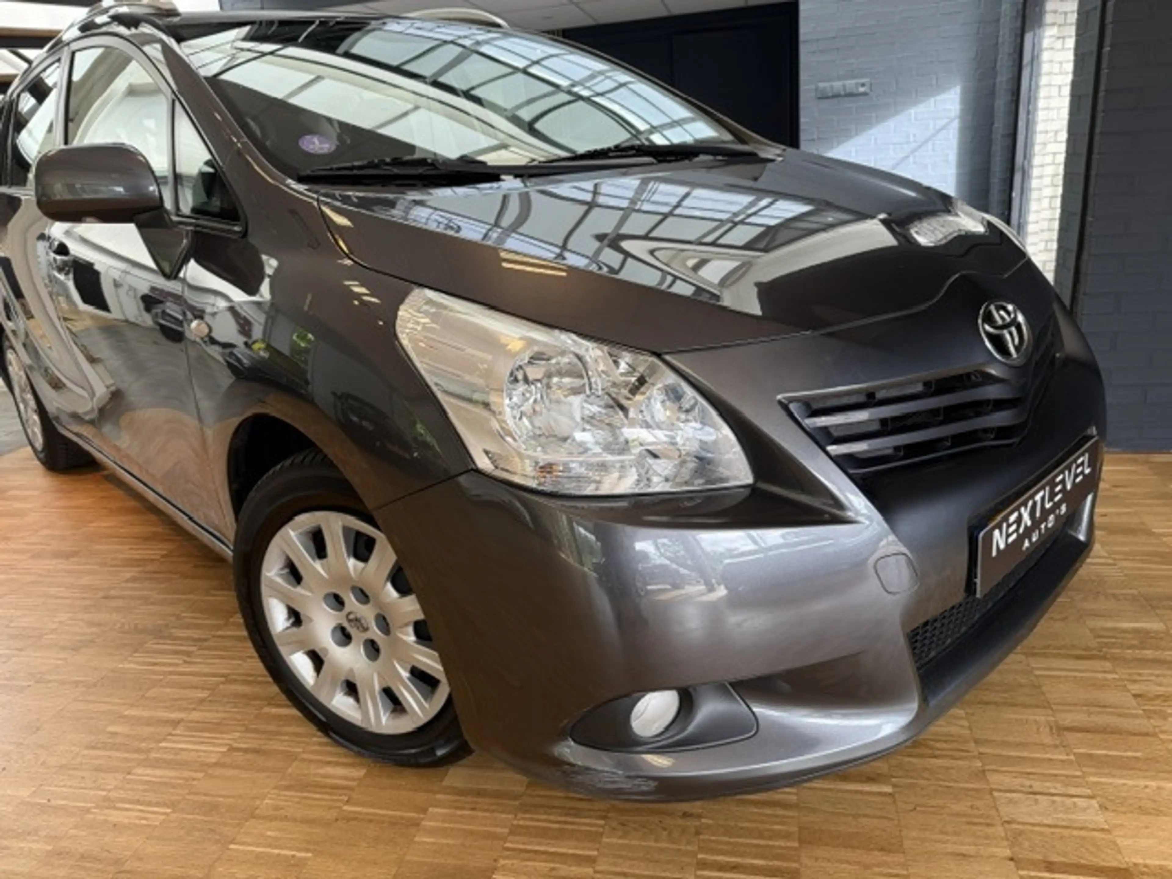 Toyota Verso 1.8 VVT-i Business 7p. Automaat Cruise Dealeronder — photo 12