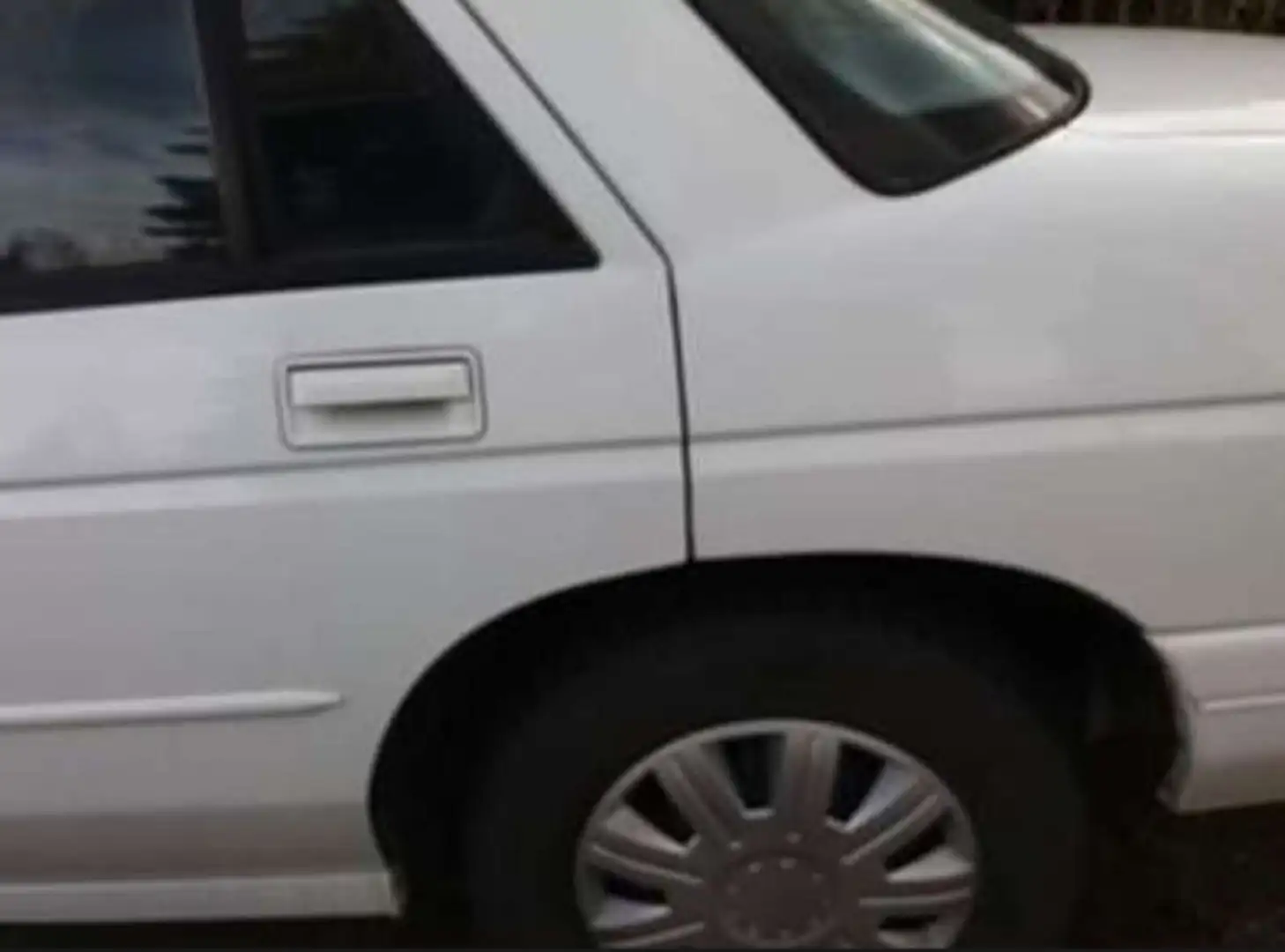 Chevrolet Corsica Corsica Fehér - 2