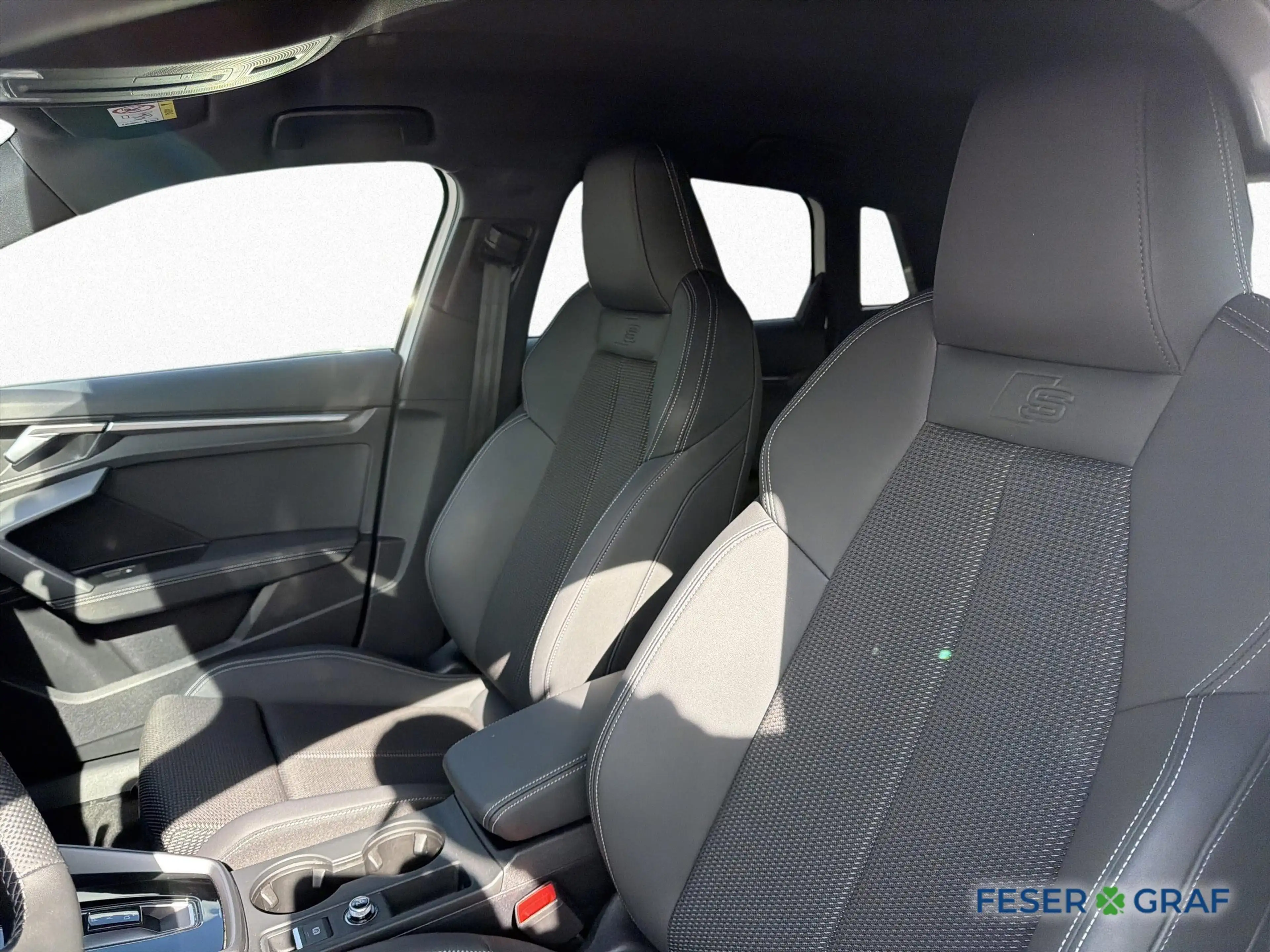Audi S3 Sportback — photo 9