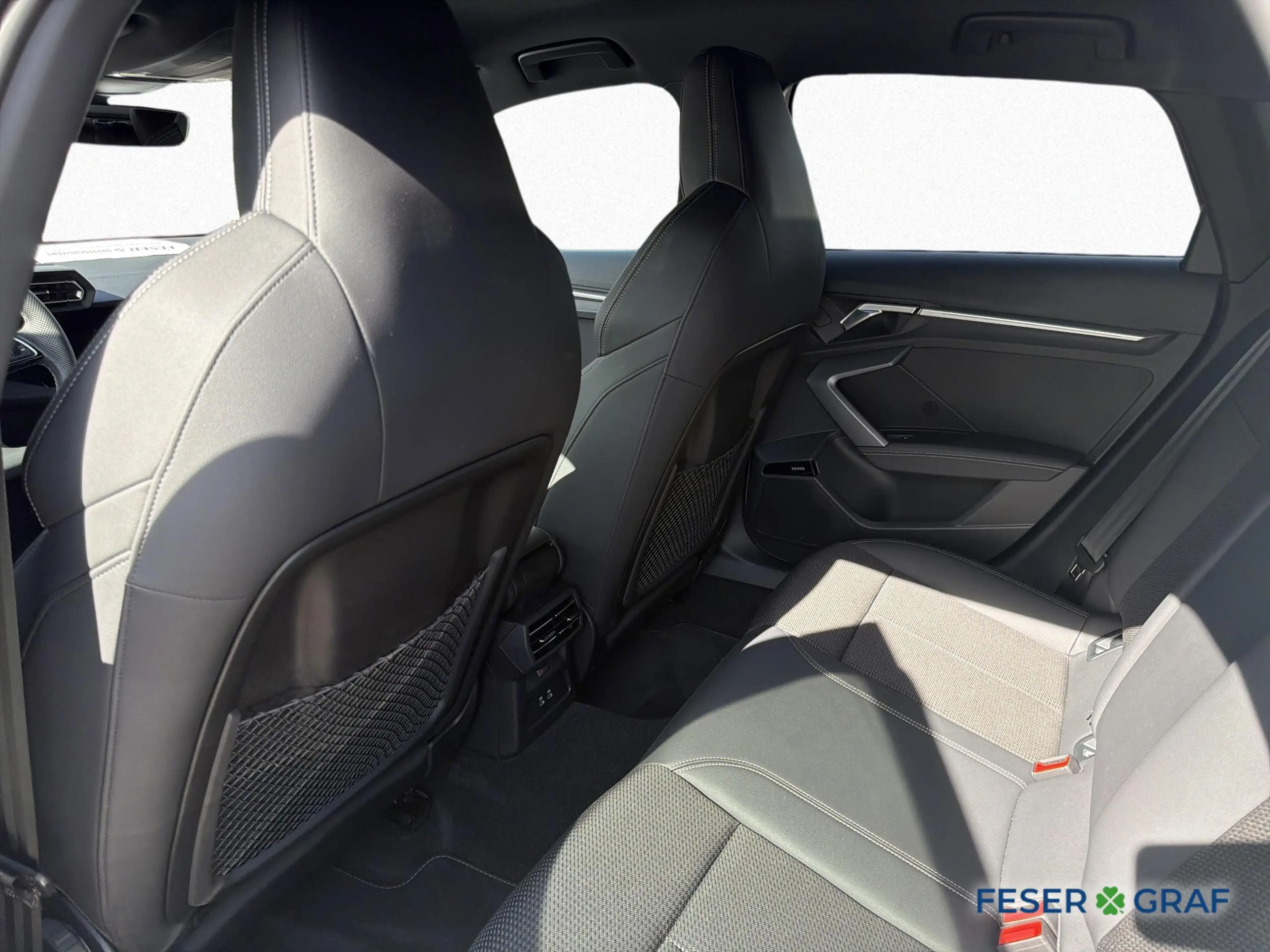 Audi S3 Sportback — photo 10