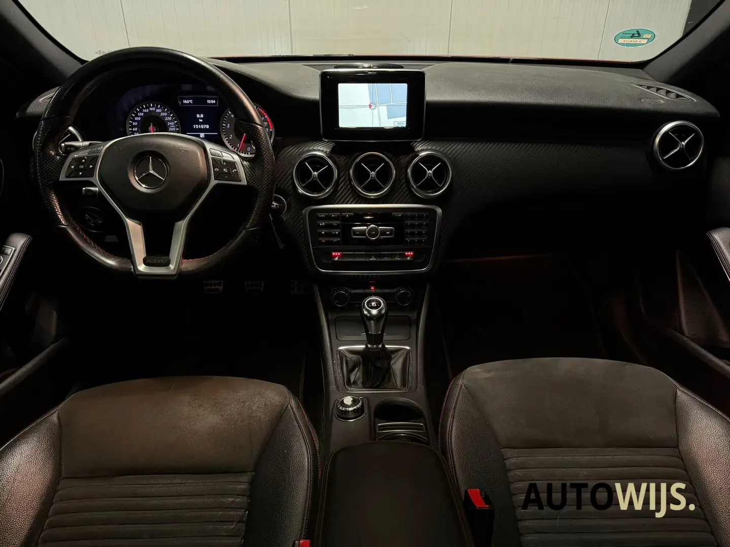 Mercedes-Benz A 200 Prestige|A45 LOOK|PANO|NAVI|STOELVERW|LED| Rojo - 2