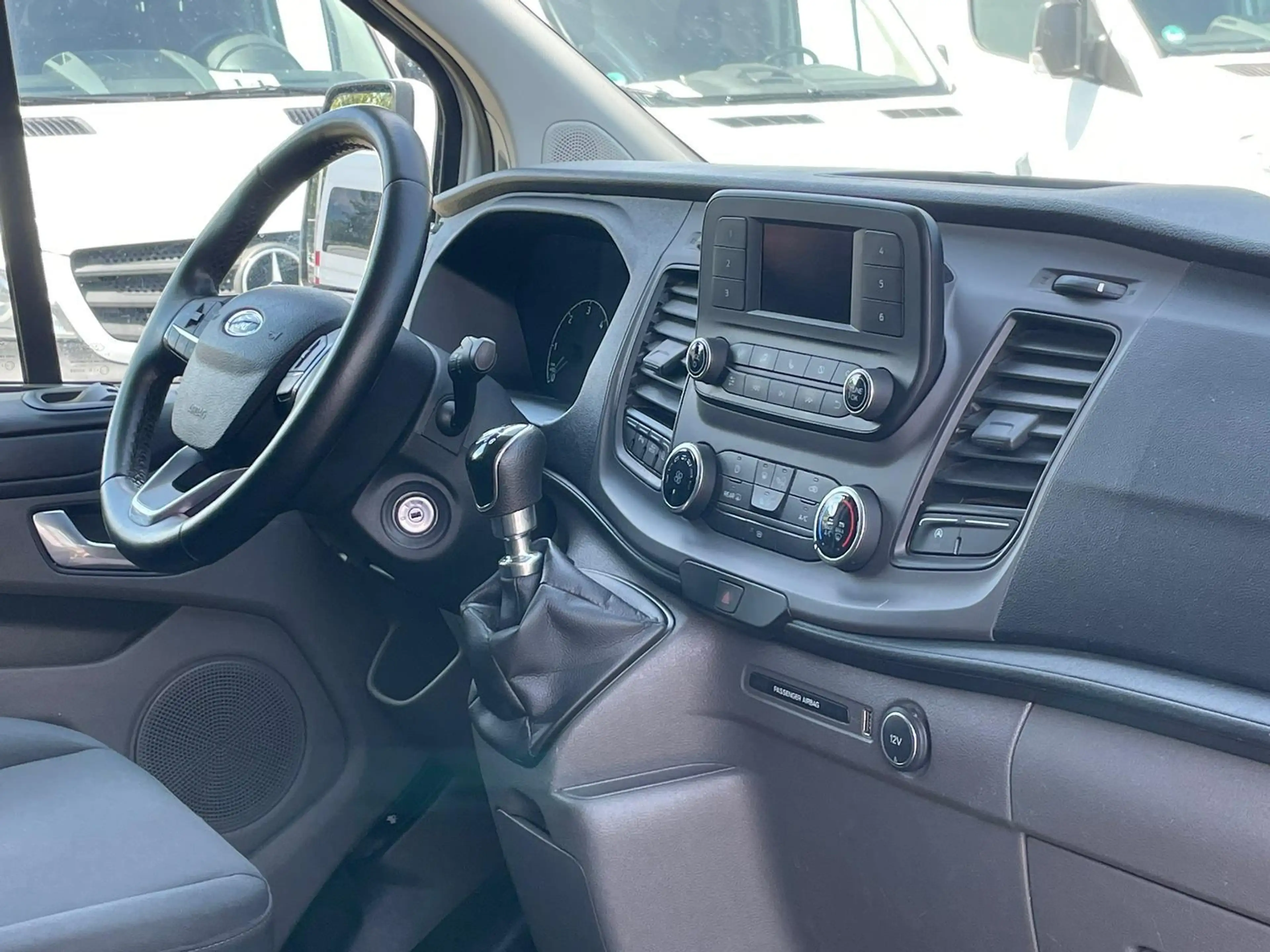 Ford Transit Custom 2.0 TDCi/9.Sitze/KLIMA/1.Hand — photo 8