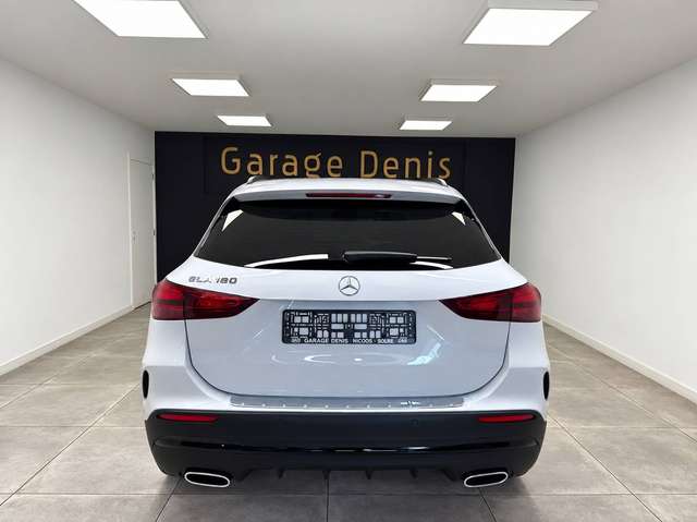 Mercedes-Benz GLA 180 — photo 7
