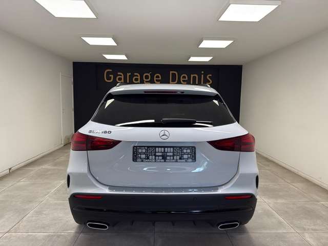 Mercedes-Benz GLA 180 — photo 7