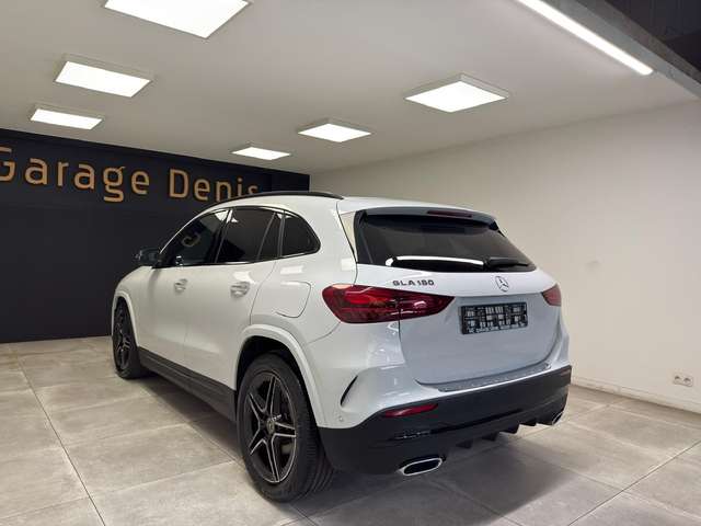 Mercedes-Benz GLA 180 — photo 6