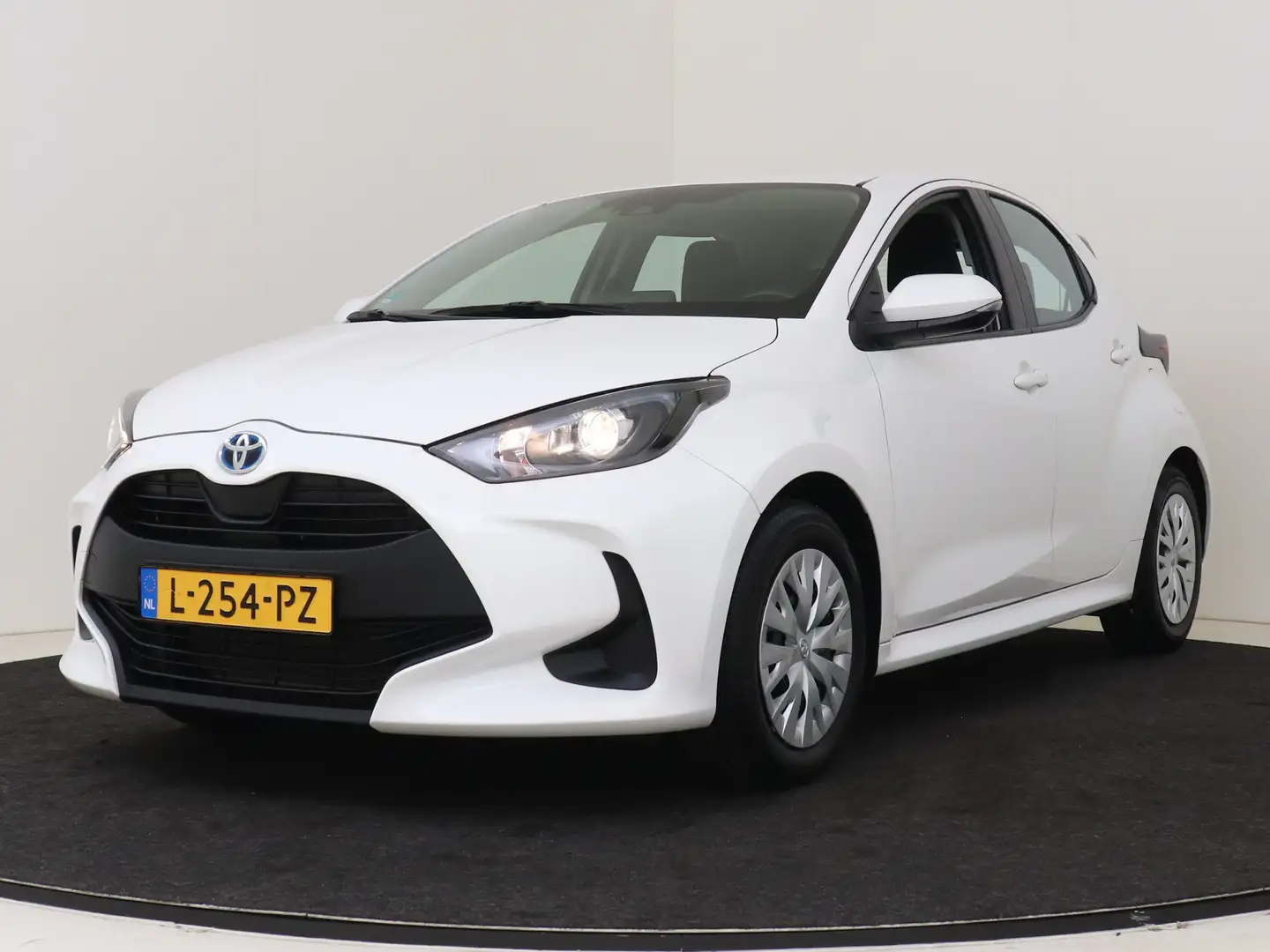 Toyota Yaris 1.5 Hybrid Active I Apple Carplay/Android Auto I C Wit - 1