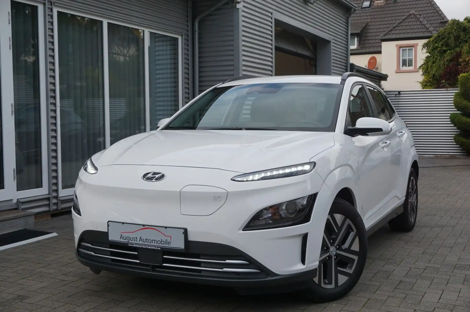 Hyundai KONA KONA Select 204PS ACC LKA Carplay Kamer Lenk+SHZ Blanc - 1