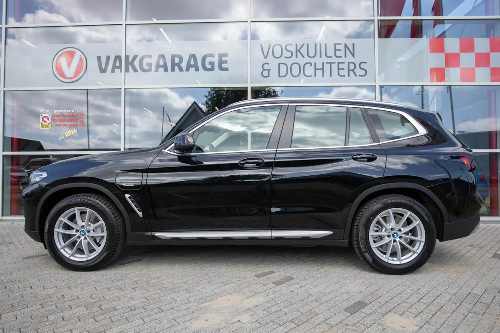 BMW X3 XDrive30e Hybride PHEV | Leder | Camera Noir - 2