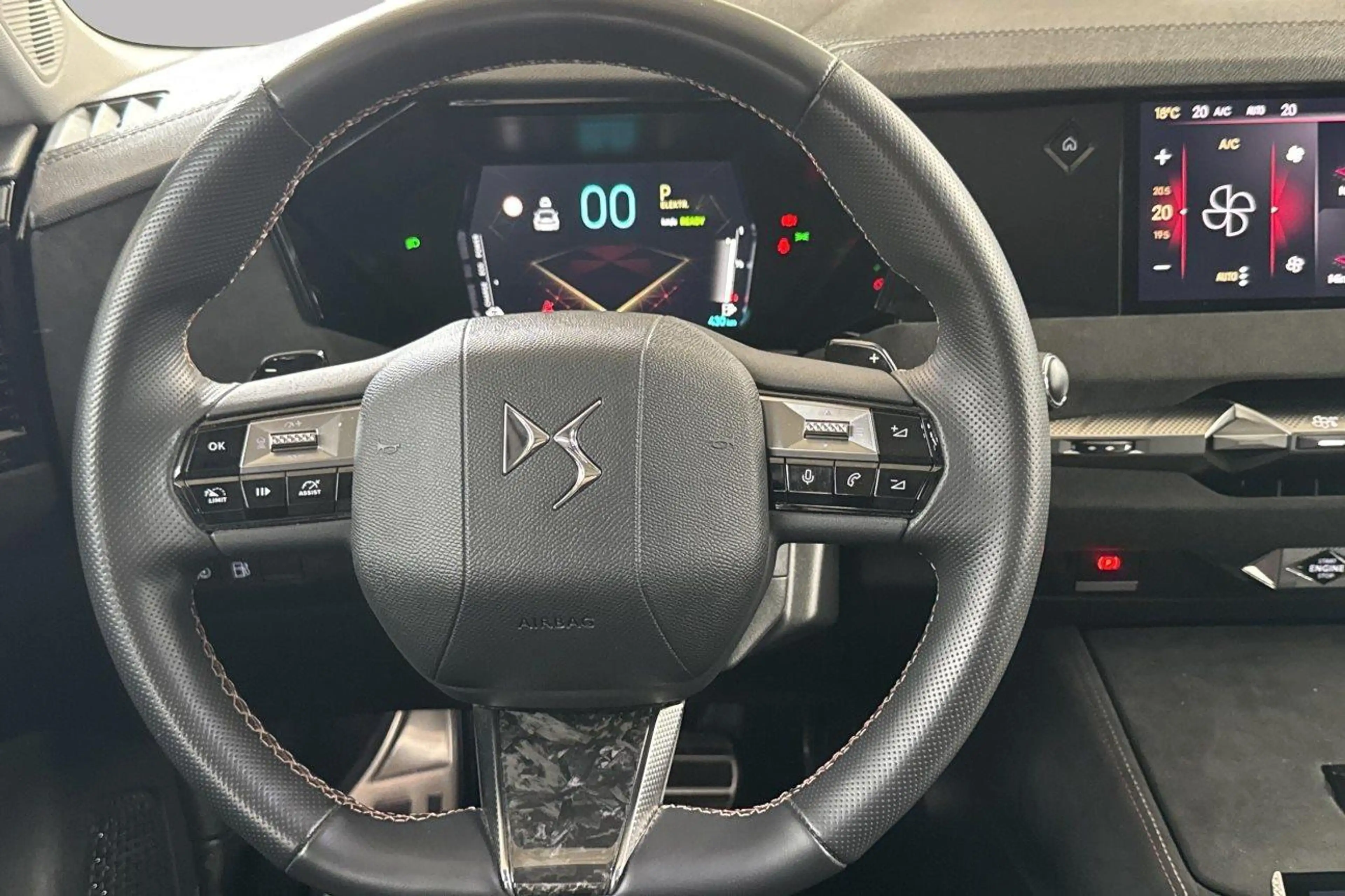 DS Automobiles DS 4 Performance Line+ - PHEV - 225 PK - PANO — photo 12