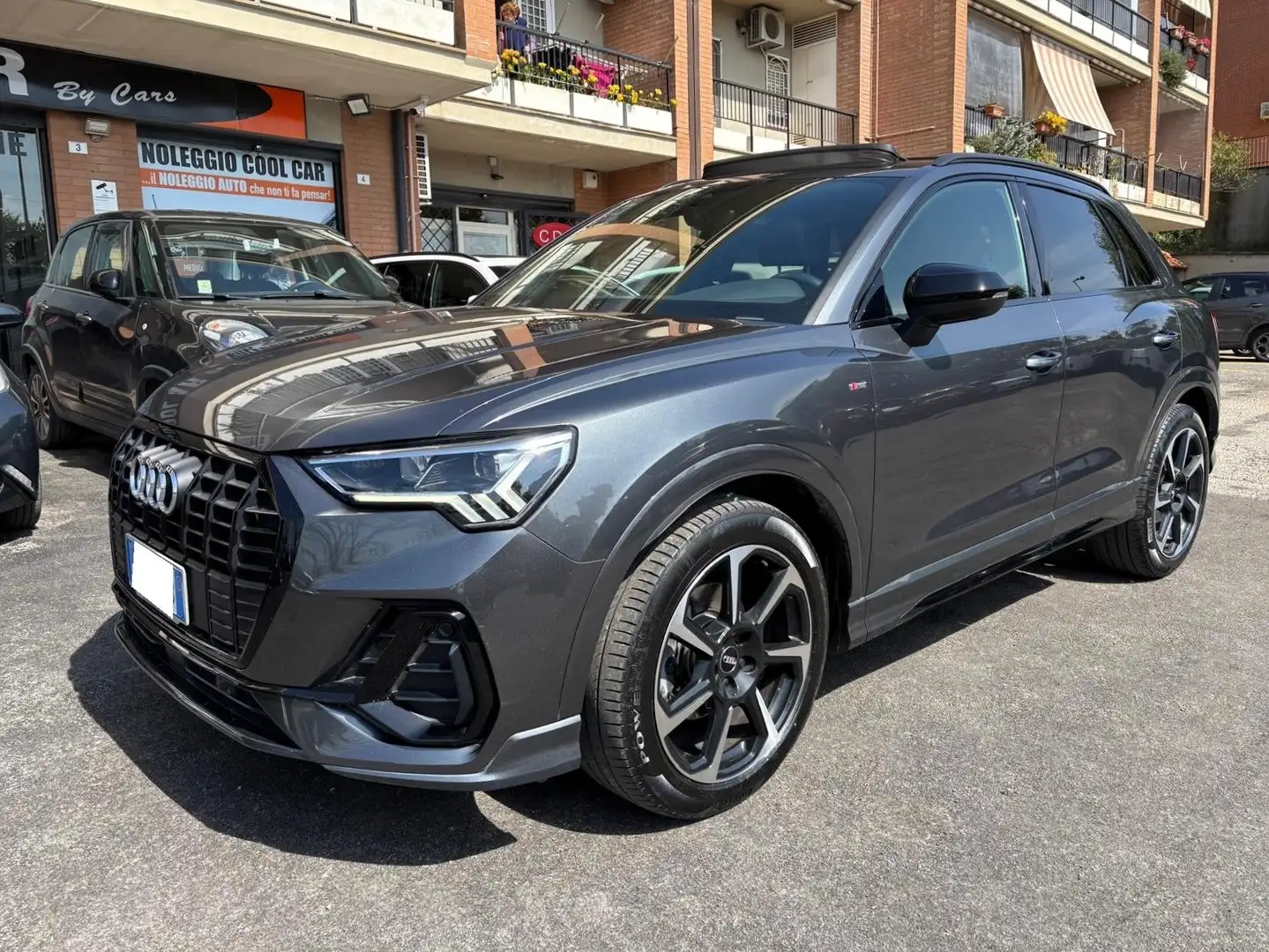 Audi Q3 35 Tfsi S line edition s-tronic TETTO MATRIX Grau - 1