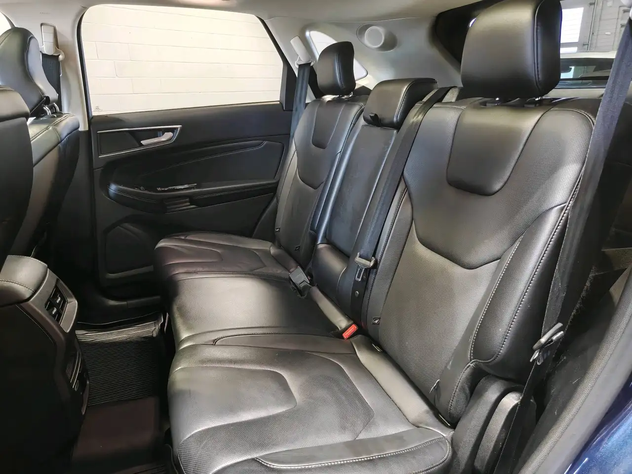 Ford Edge photo Ford Edge