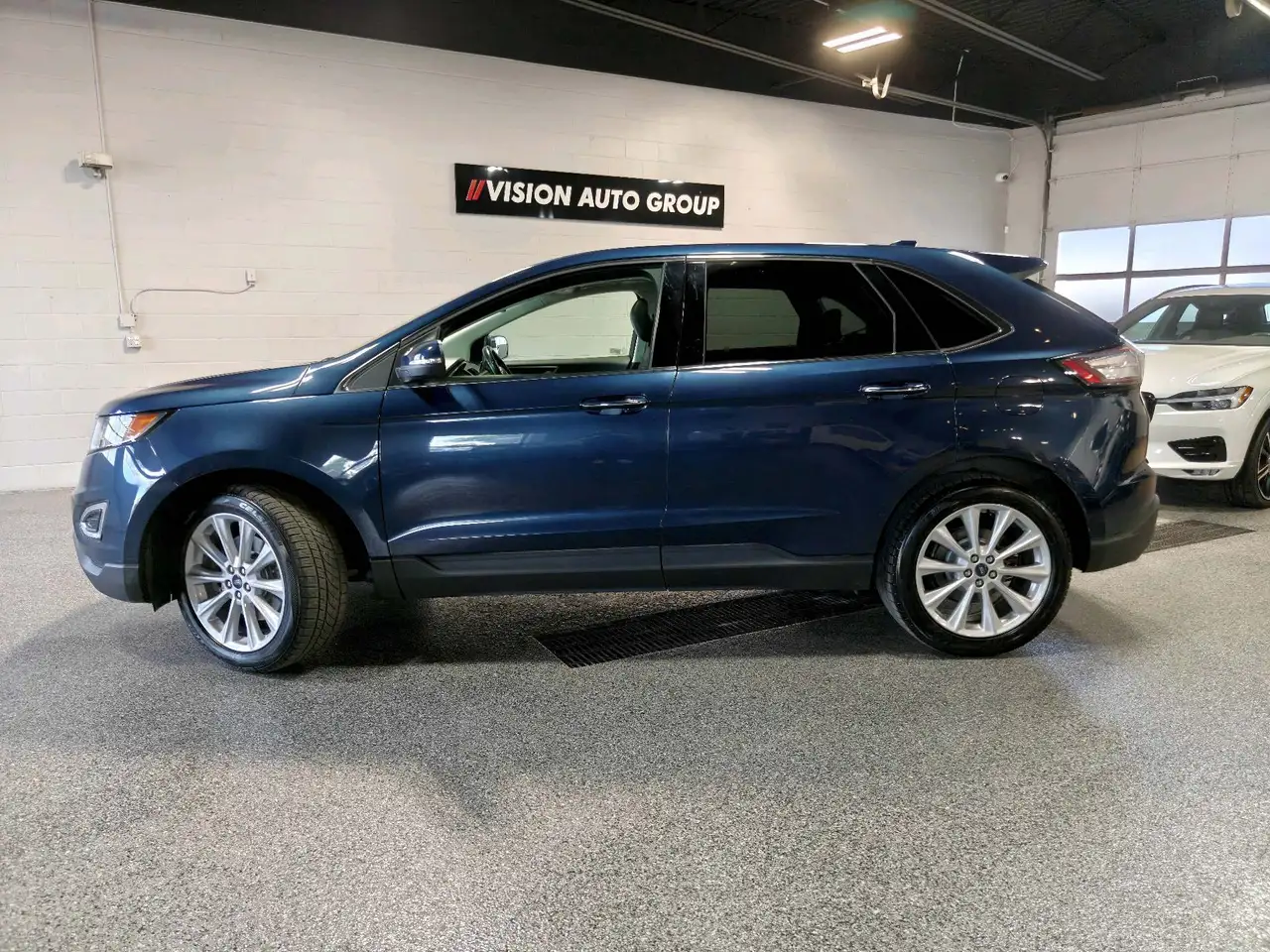 Ford Edge photo Ford Edge