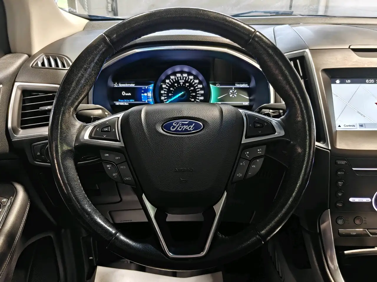 Ford Edge photo Ford Edge
