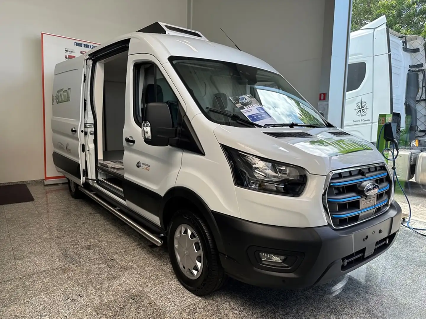 Ford E-Transit 2T Koelwagen Blanc - 2