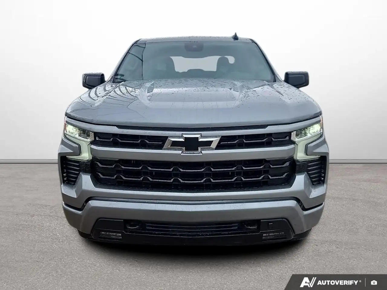 Chevrolet Silverado 1500 снимка Chevrolet Silverado 1500