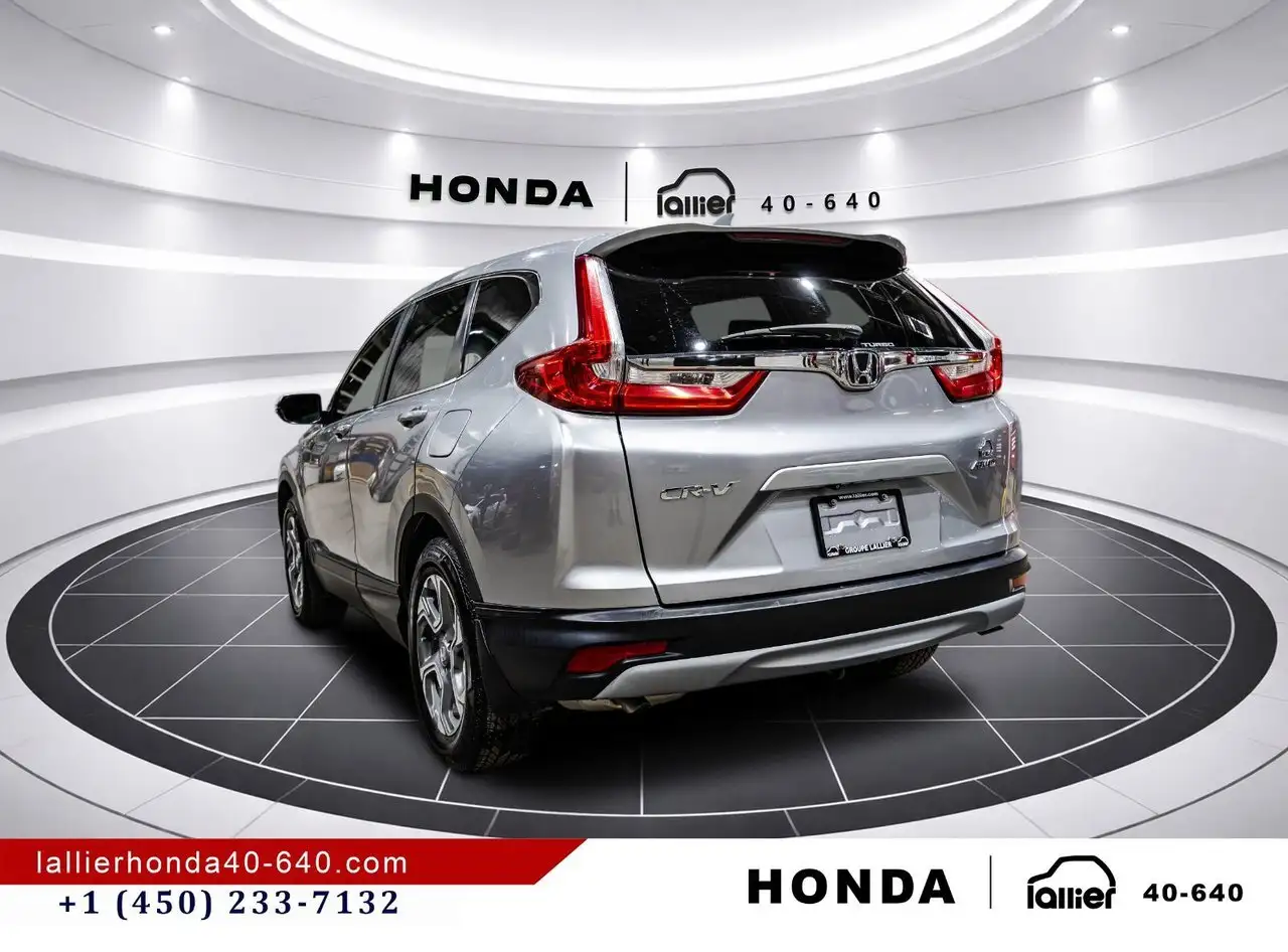 Honda CR-V photo Honda CR-V