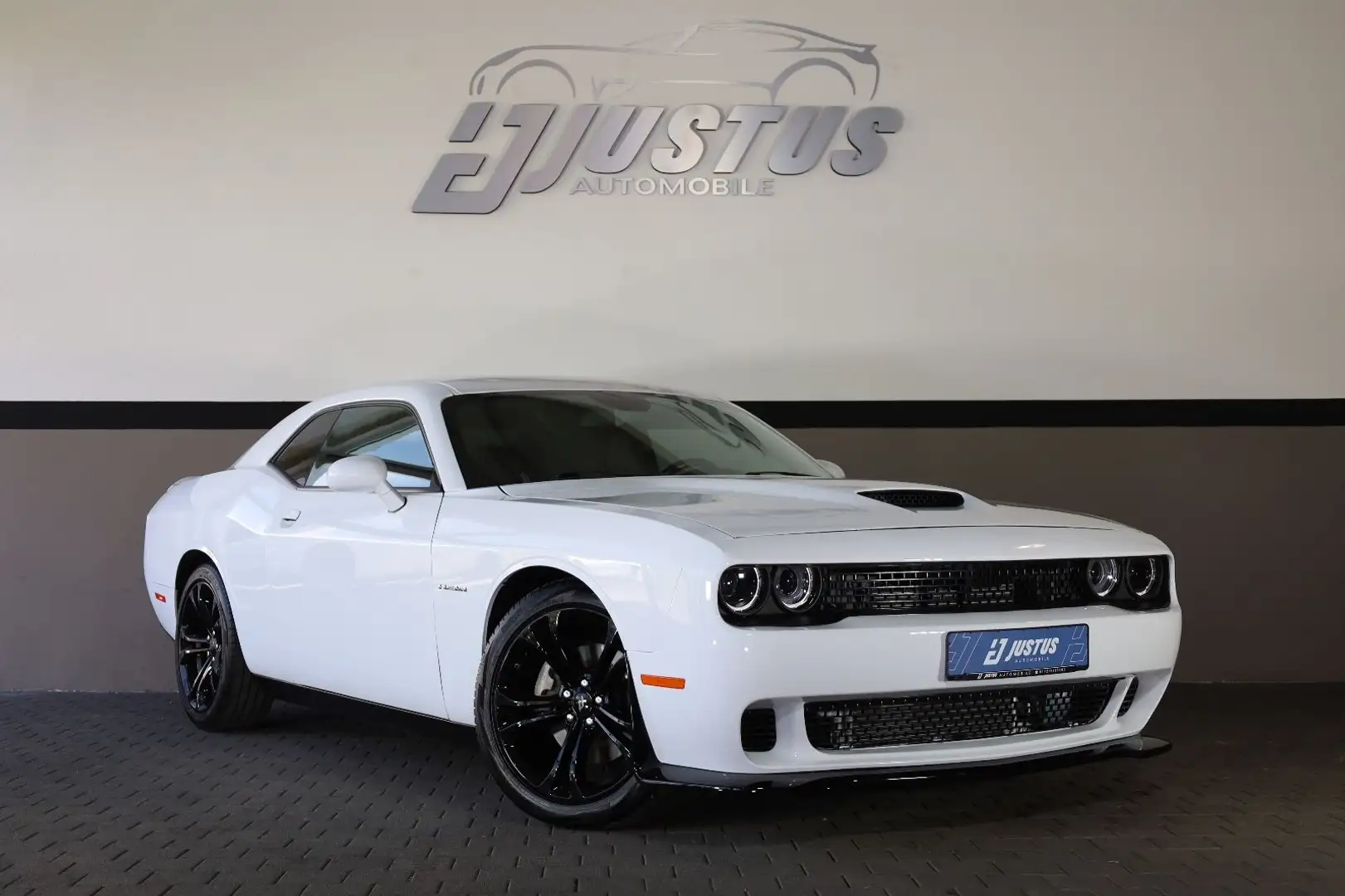 Dodge Challenger 5.7 R/T/SHZ/TEMP/MFL/BTH/AMBIE/R20 Weiß - 1