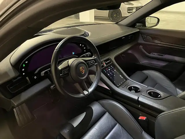 Porsche Taycan 4S Sport Turismo Aut. Ansicht 10