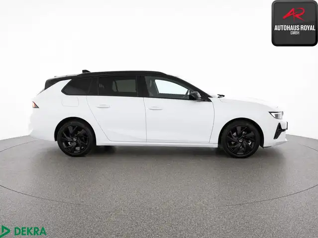 Opel Astra view 6
