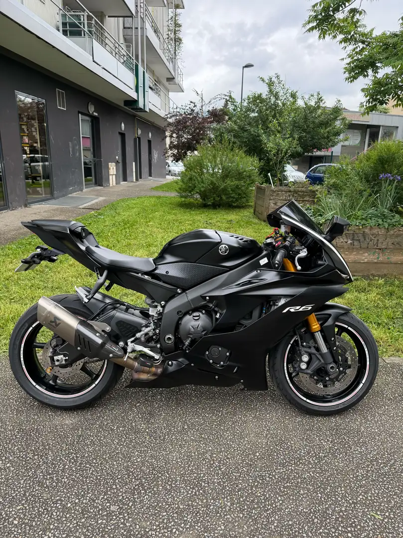 Yamaha YZF-R6 Negro - 2