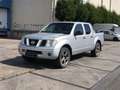 Nissan Navara 2.5 dCi 4x4 Executive Gris - thumbnail 3