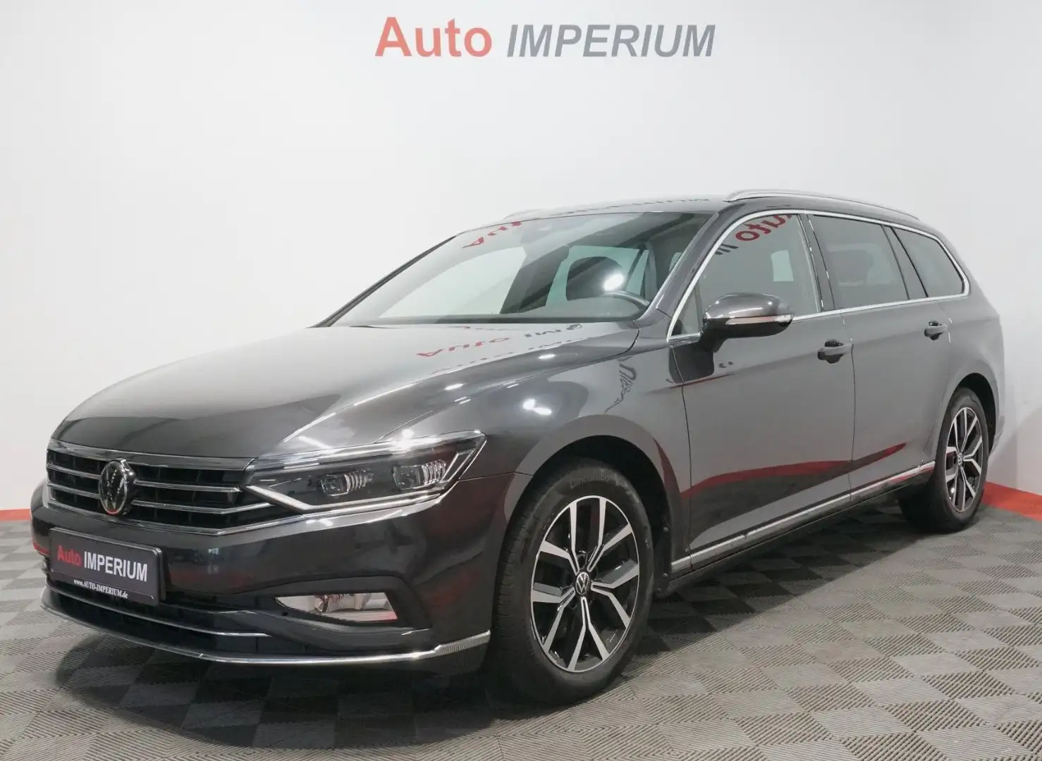Volkswagen Passat Variant Elegance 2.0 TSI *LEDER*HARMAN-K* Grau - 1