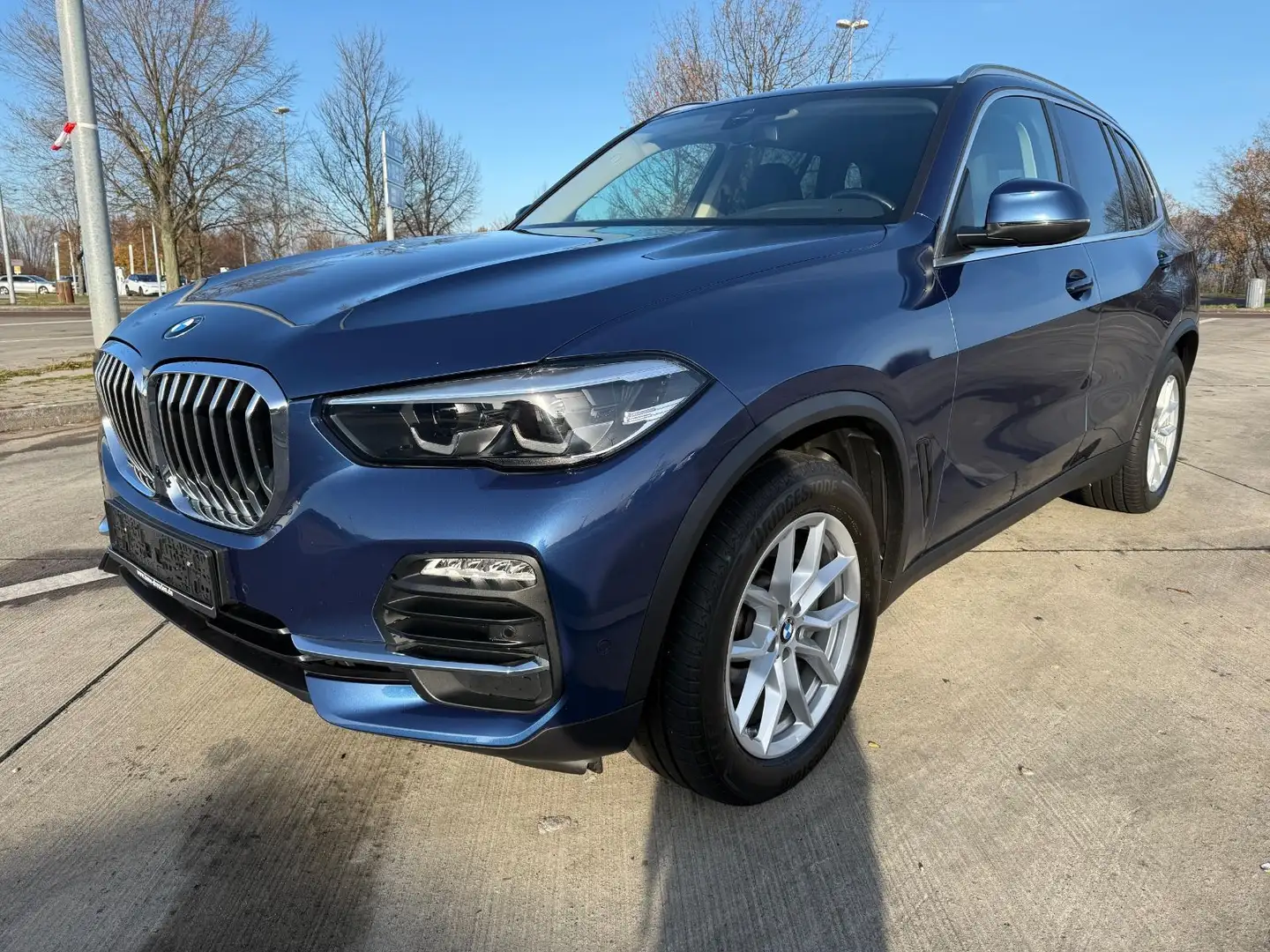 BMW X5 xDrive 25 d Blau - 1