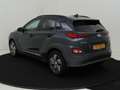 Hyundai KONA EV Premium 64 kWh | Leder | Navi | Cam | ECC | PDC Grijs - thumbnail 7