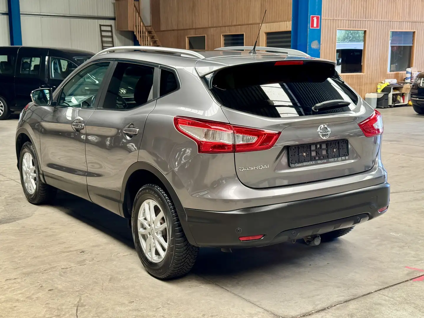Nissan Qashqai 1.5 dCi 2WD Tekna - 2