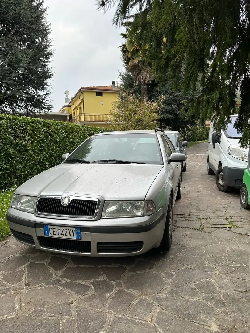 Skoda Octavia Wagon 1.9 tdi Elegance 110cv - 1