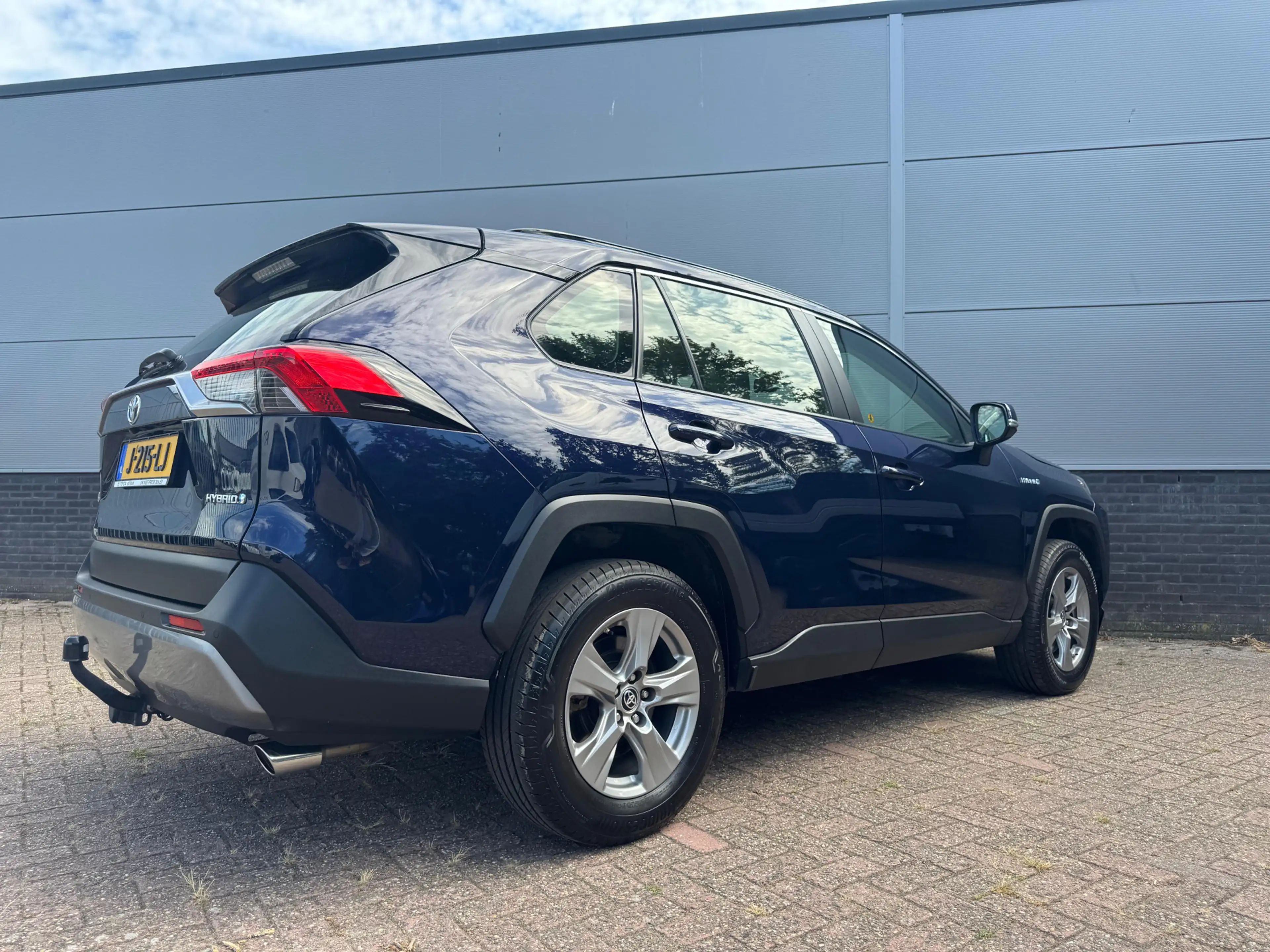 Toyota RAV 4 2.5 Hybrid Active Limited — photo 11