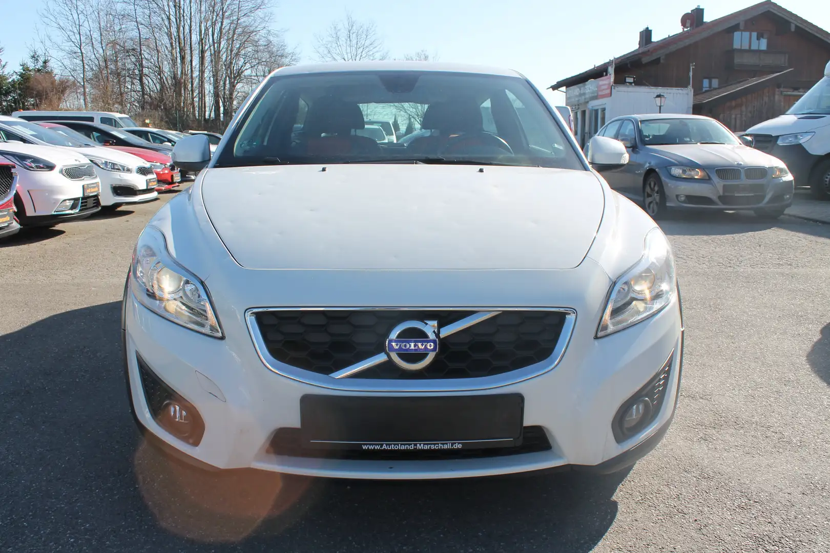 Volvo C30 1.6 D Momentum KLIMATR PDC I.HAND Weiß - 2