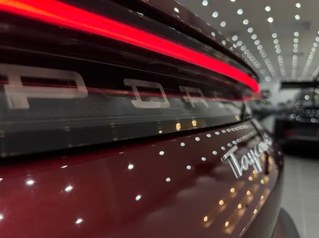 Porsche Taycan 4S Cross Turismo *Traumzustand*PDLS+*360°*Bose* Ansicht 16